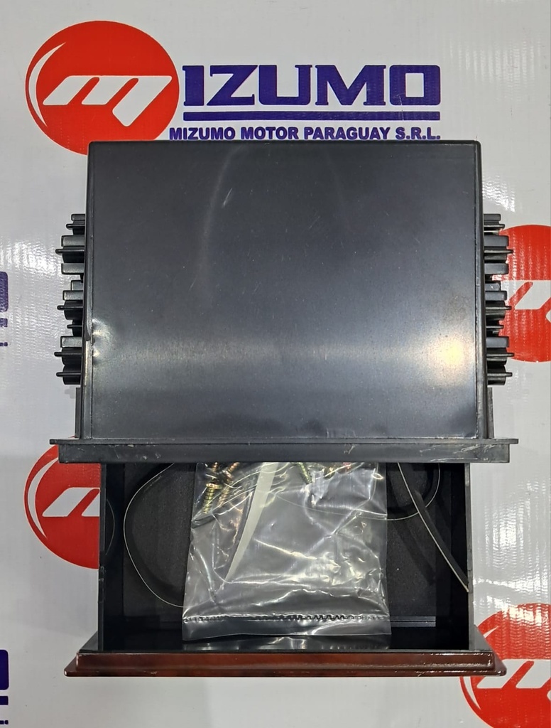 CAJA DECORATIVA P/TABLERO (NOGAL)