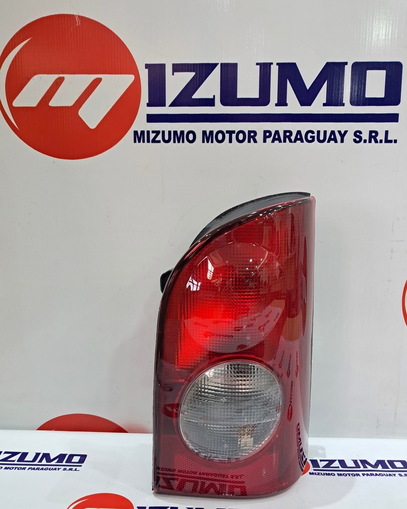 FARO TRASERO RH