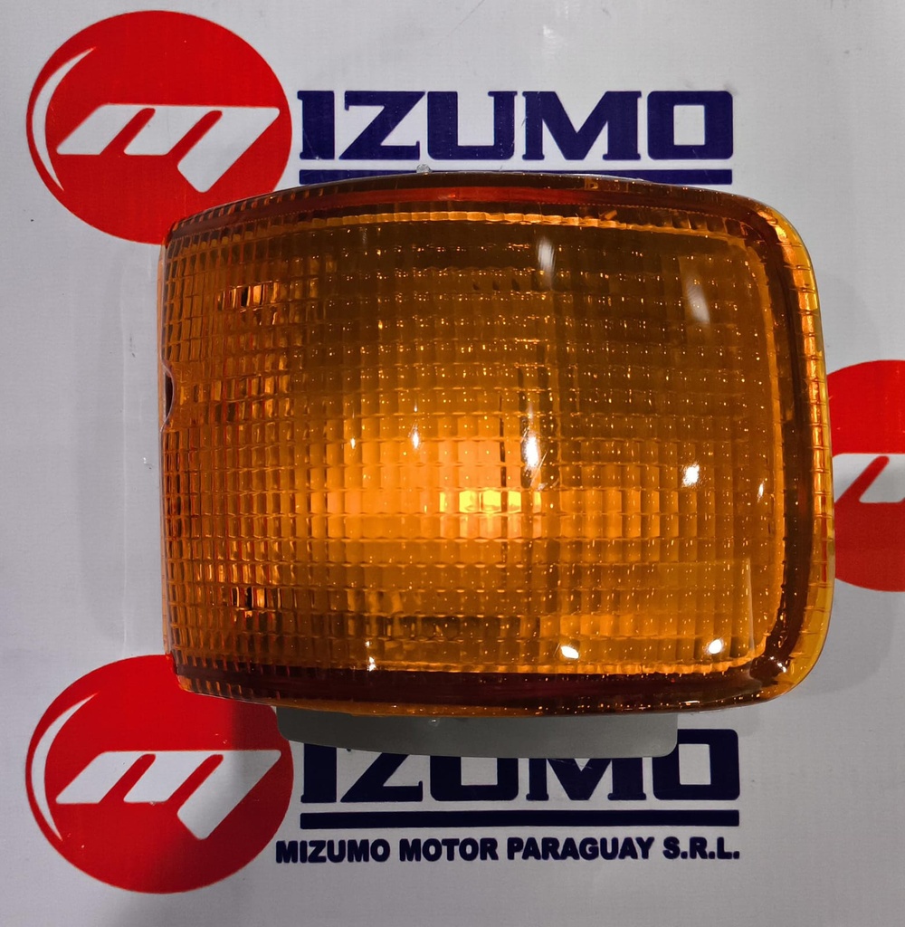 FARO ESQUINERO RH (AMARILLO)