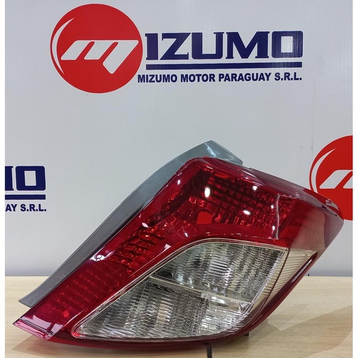 FARO TRASERO RH